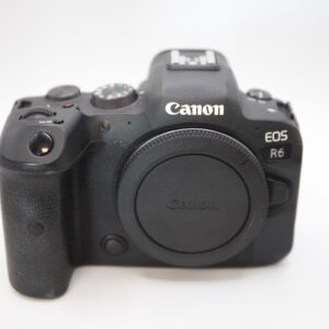 EOS R6